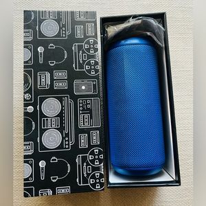 New Rugged Fabric Waterproof Bluetooth Speaker